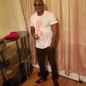 Meet your Posher, Aginston